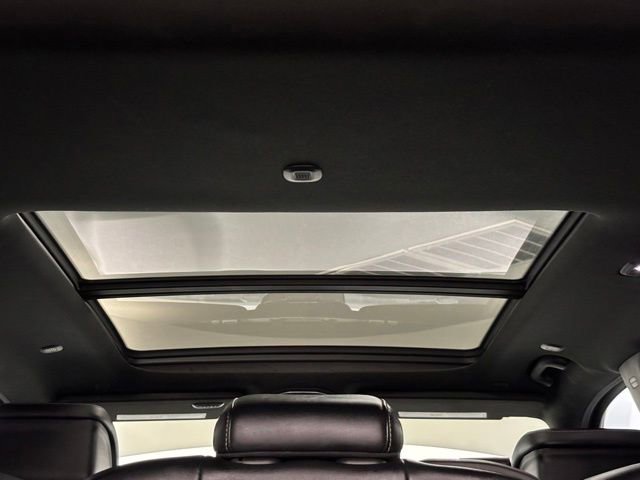 Used 2022 Jeep Wagoneer Series III w/ Premium Group I image 43