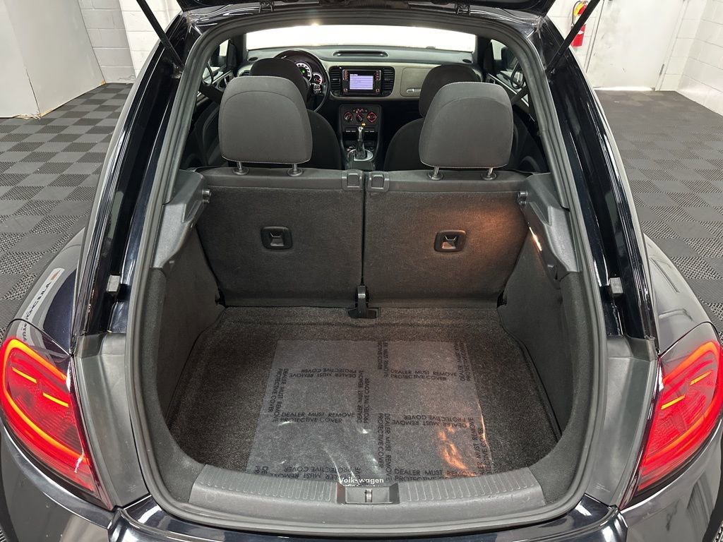 Used 2018 Volkswagen Beetle 2.0T Coast w/ Coast Lighting Package image 33