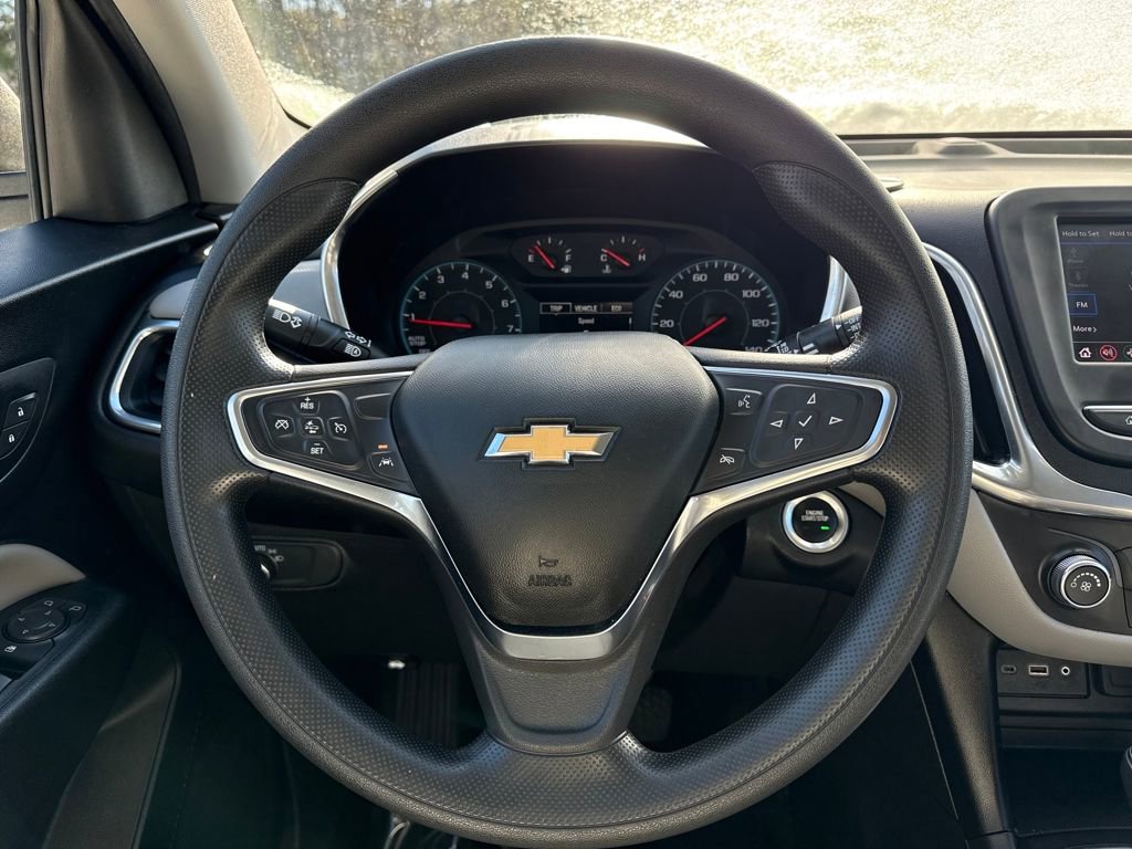Used 2021 Chevrolet Equinox LS image 18