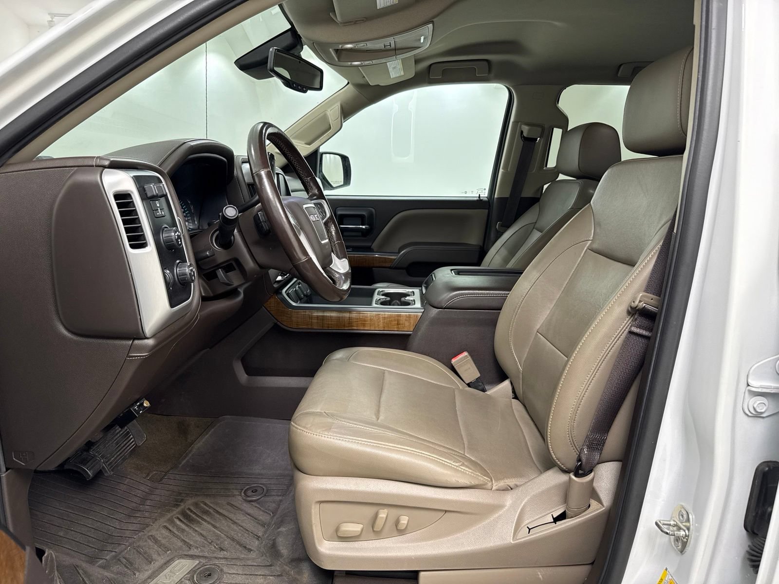 Used 2018 GMC Sierra 1500 SLT AWD/4WD image 18