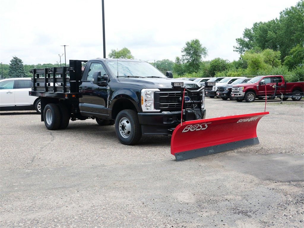 Used 2023 Ford F350 XL w/ Snow Plow Prep Package image 3