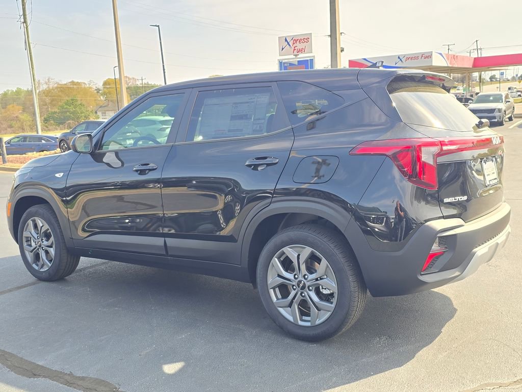 New 2026 Kia Seltos LX AWD/4WD image 5