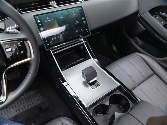 New 2026 Land Rover Range Rover Evoque S AWD/4WD image 26