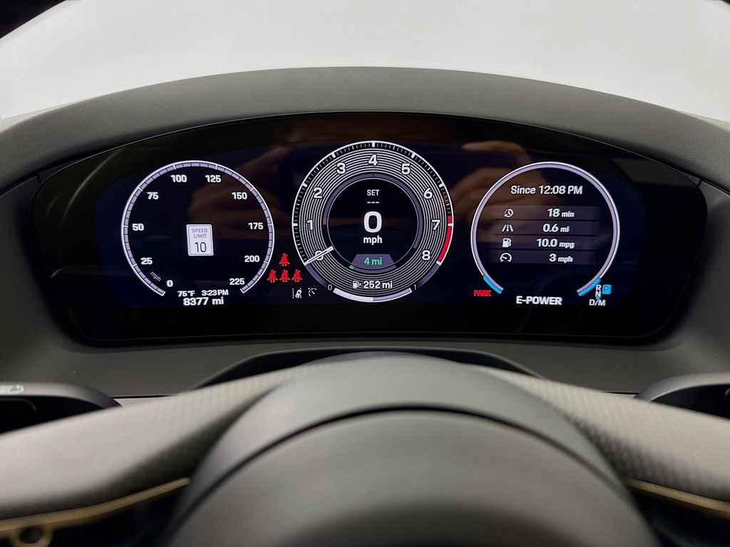 Certified 2025 Porsche Panamera Turbo AWD/4WD image 16