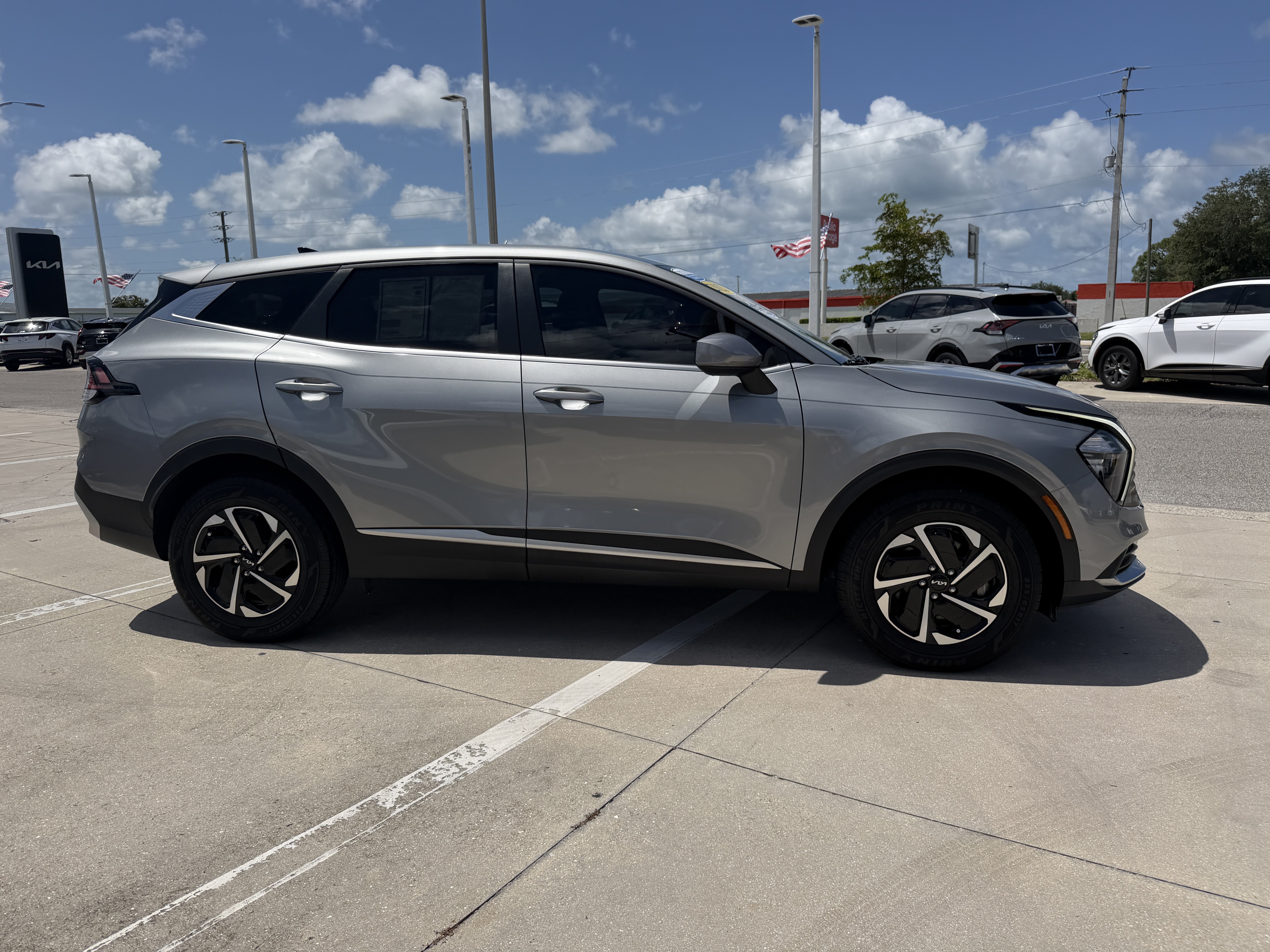 Certified 2023 Kia Sportage LX AWD/4WD image 3