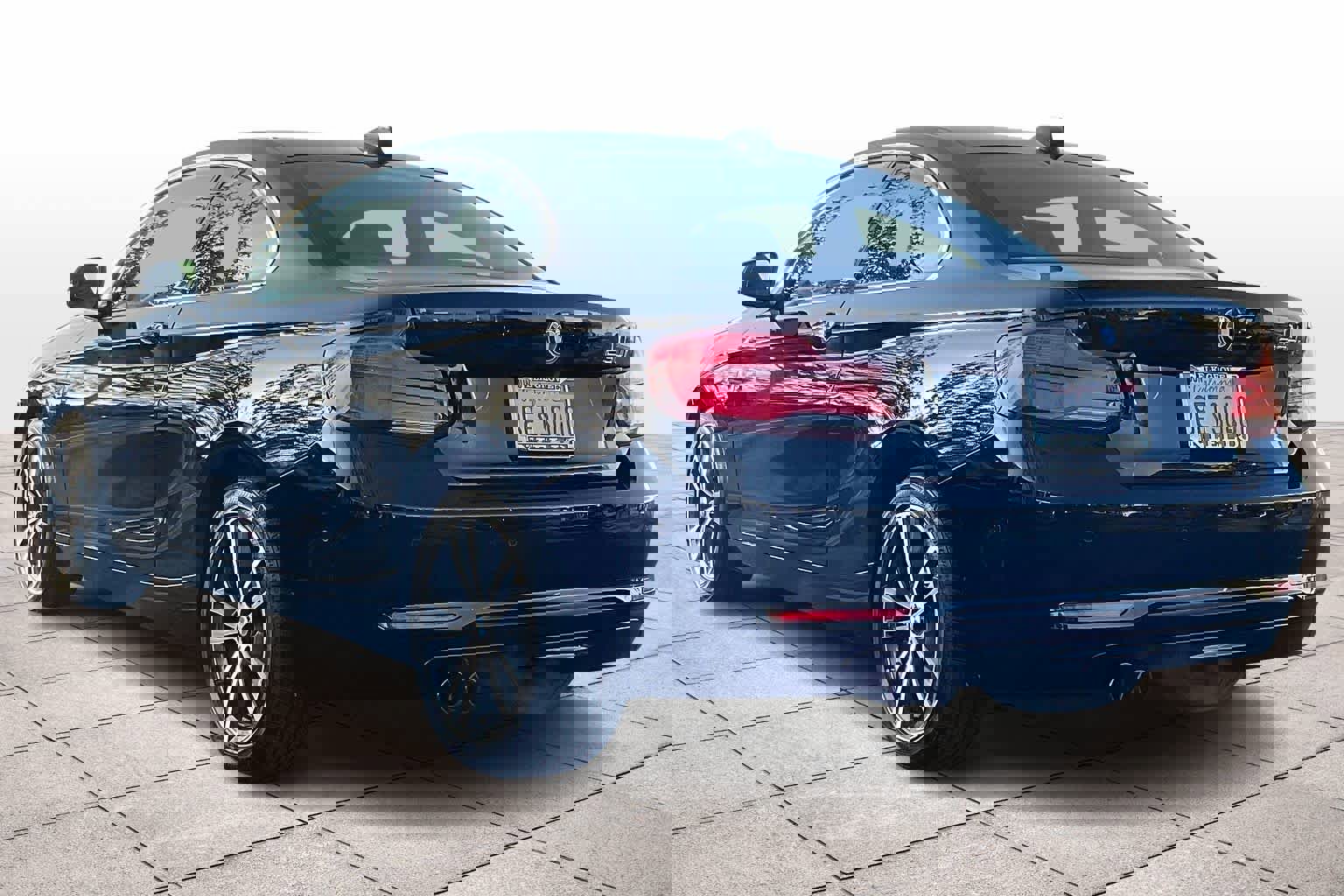 Used 2018 BMW 230i Coupe image 13