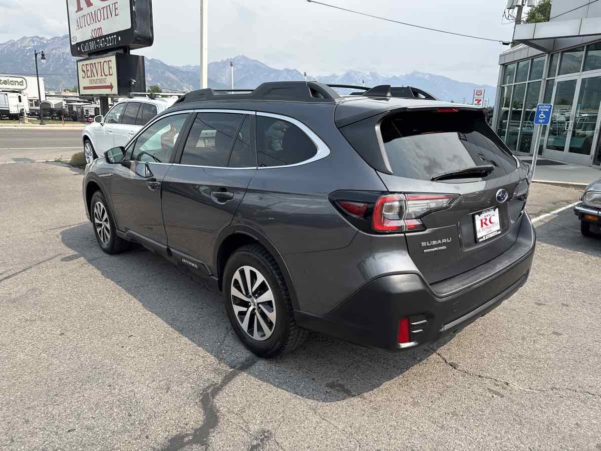 Used 2022 Subaru Outback Premium AWD/4WD image 8