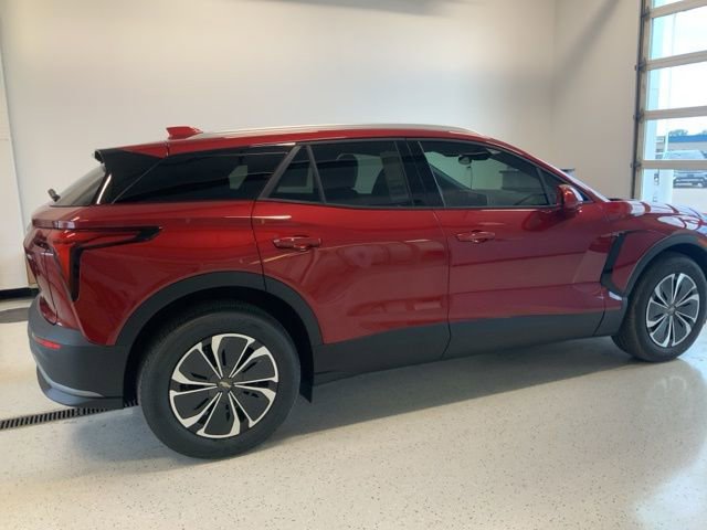 New 2025 Chevrolet Blazer EV LT AWD/4WD image 16