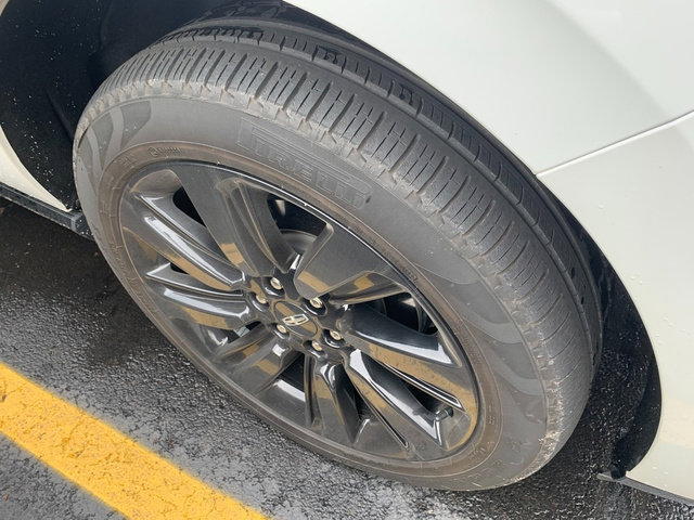 Used 2023 Lincoln Navigator Black Label AWD/4WD image 5