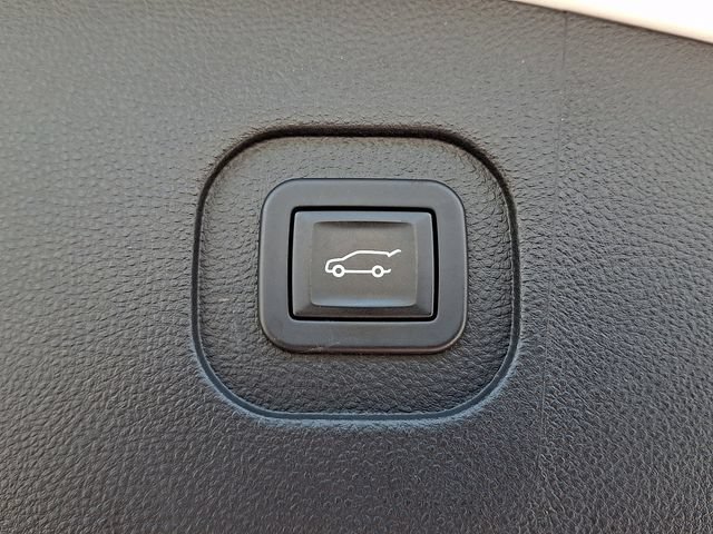 Used 2016 GMC Terrain Denali AWD/4WD image 32