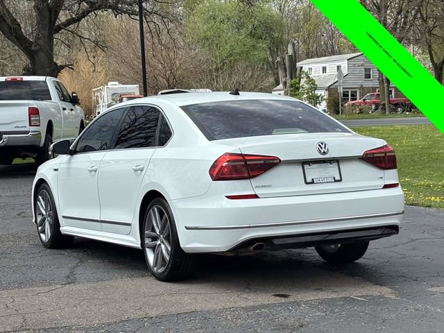 Used 2017 Volkswagen Passat 1.8T R-Line FWD image 2