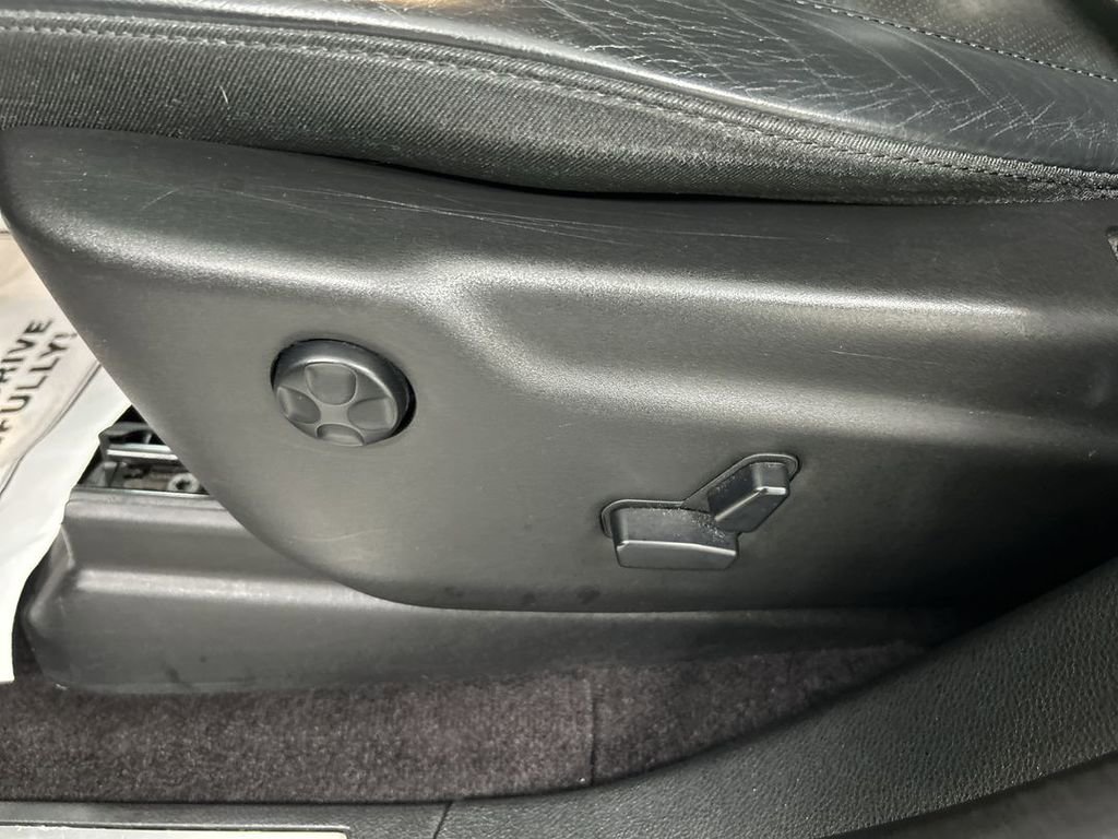 Used 2018 Dodge Durango GT w/ Premium Group AWD/4WD image 10