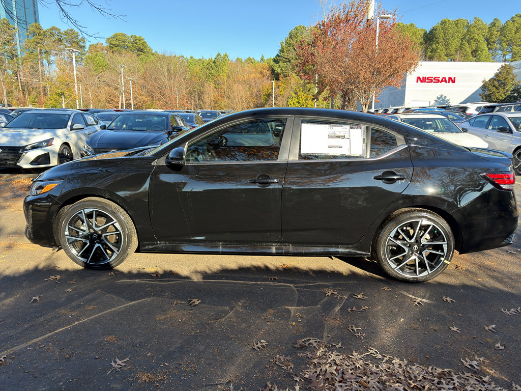 New 2025 Nissan Sentra SR image 4