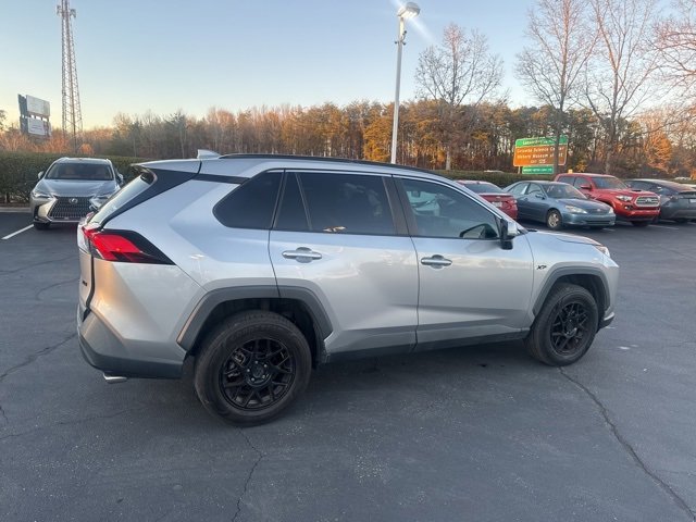 Used 2019 Toyota RAV4 XLE w/ Convenience Package image 7