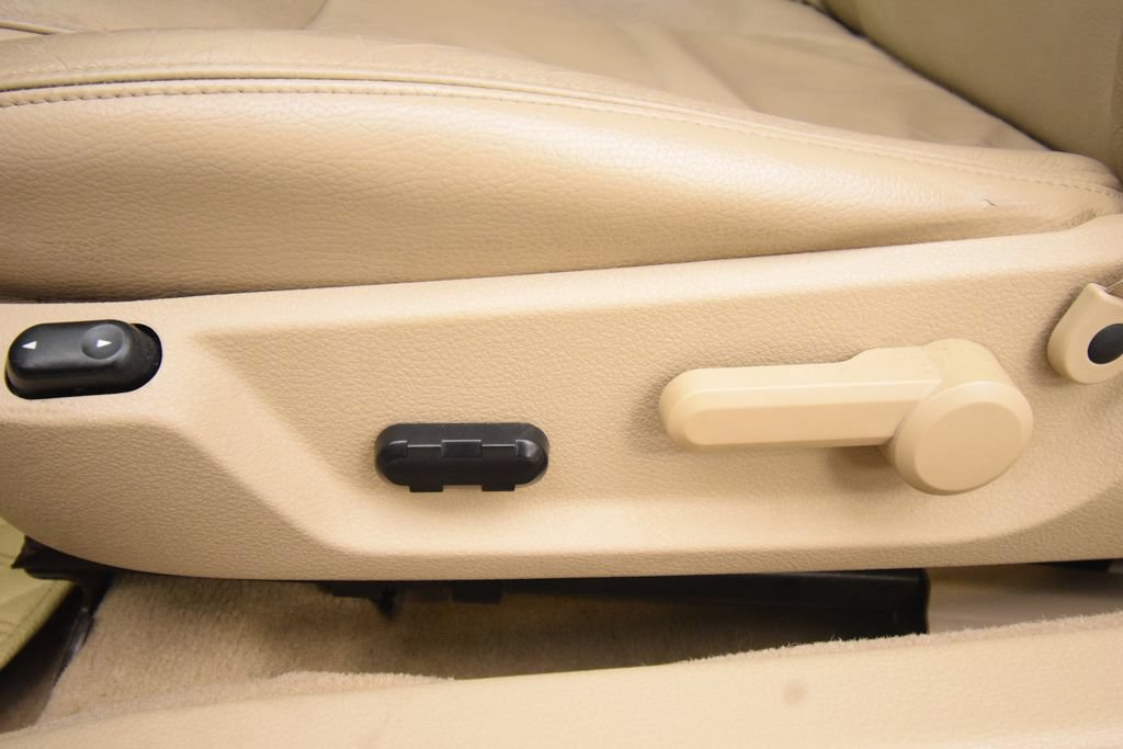 Used 2006 Ford Mustang Premium RWD image 22
