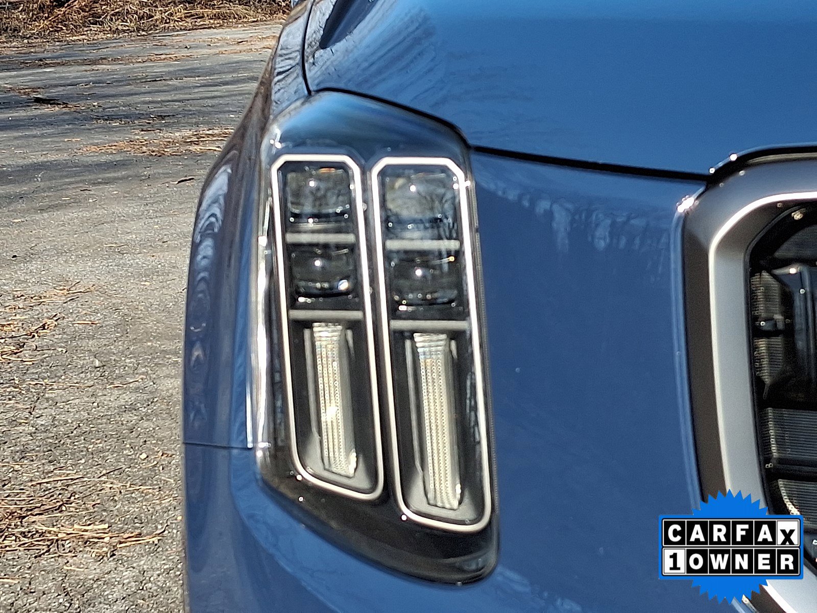 Used 2023 Kia Telluride EX X-Line image 11