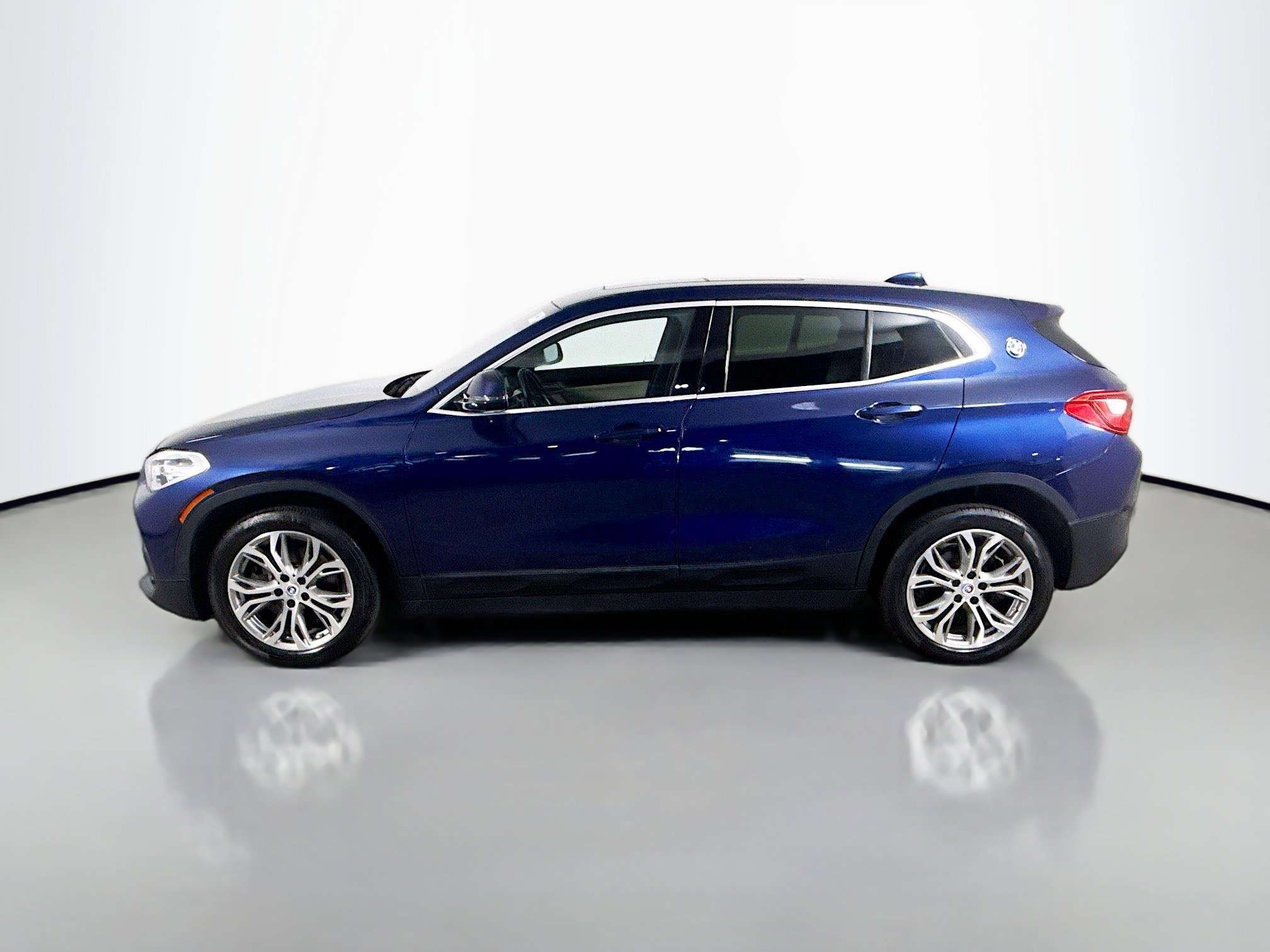 Used 2020 BMW X2 xDrive28i w/ Convenience Package AWD/4WD image 6
