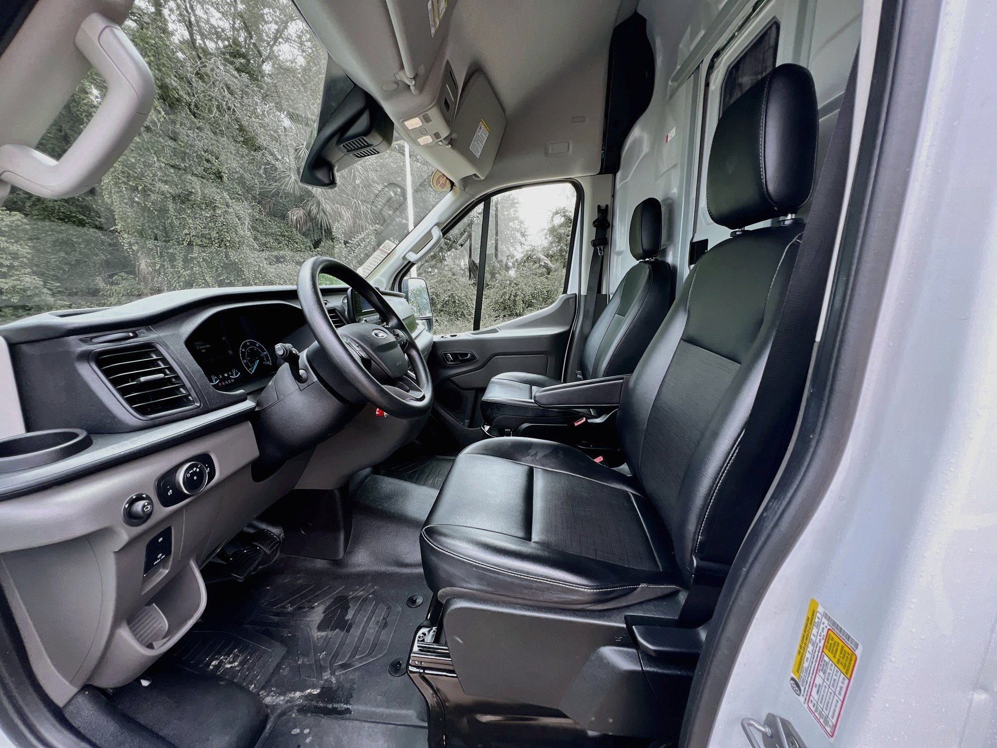 Used 2025 Ford Transit 250 148 High Roof Extended w/ Load Area Protection Package RWD image 14