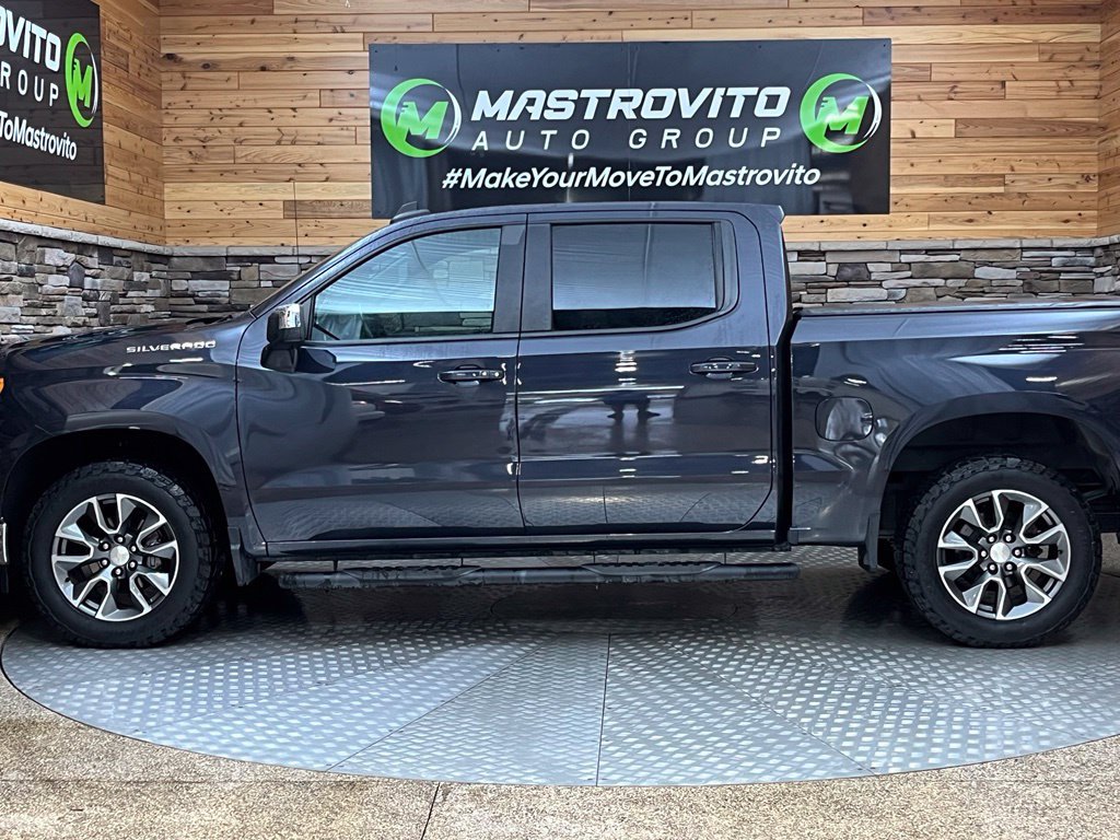 Used 2022 Chevrolet Silverado 1500 LT AWD/4WD image 9