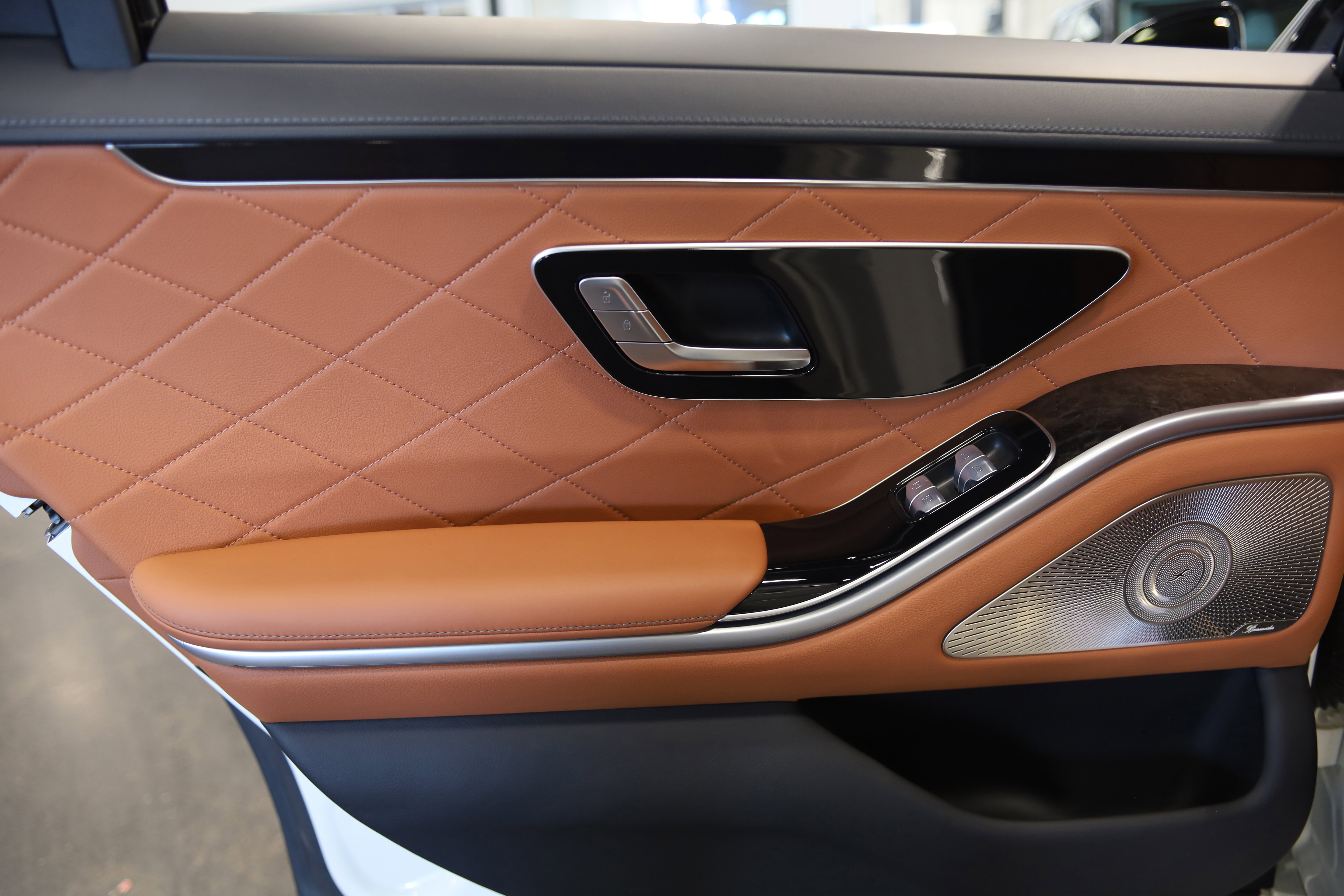 Used 2022 Mercedes-Benz S 580 4MATIC Sedan image 36