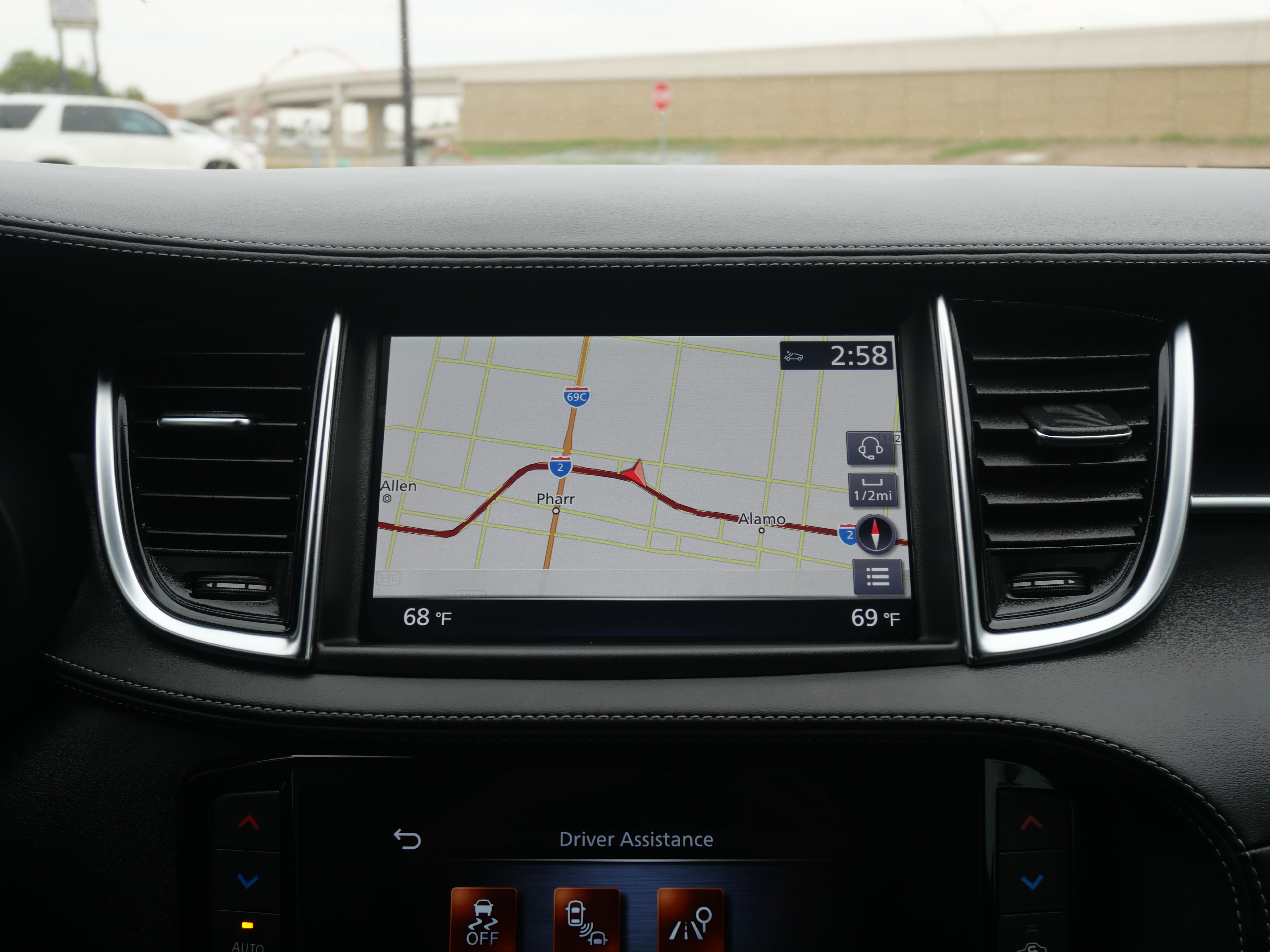 Used 2023 INFINITI QX55 Essential image 25