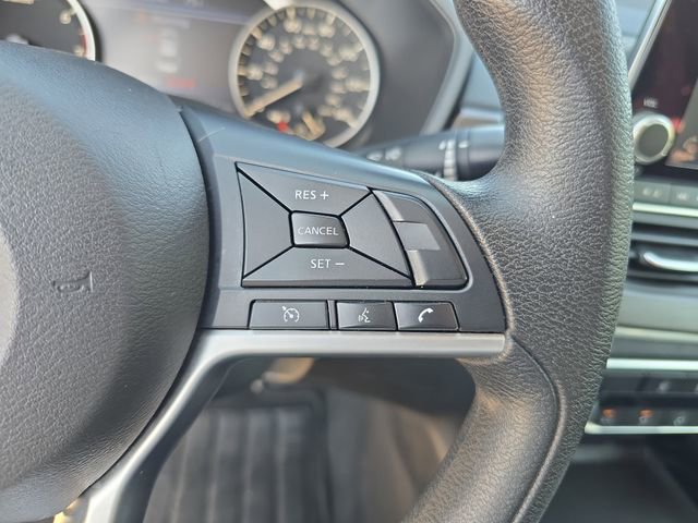 Used 2024 Nissan Altima 2.5 SV image 22