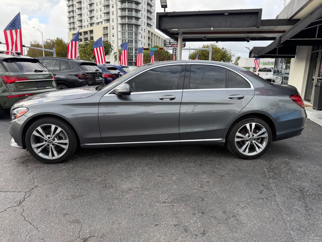 Used 2021 Mercedes-Benz C 300 4MATIC Sedan w/ Premium Package image 2