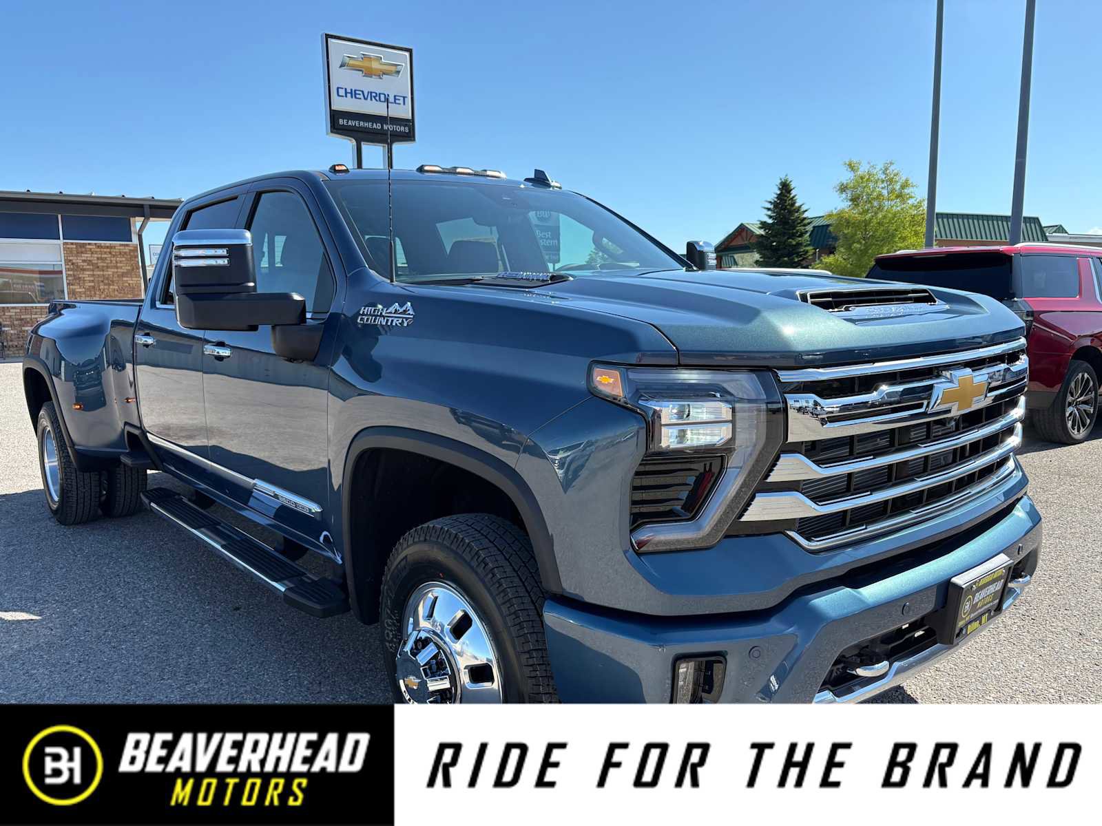 New 2026 Chevrolet Silverado 3500 High Country w/ Technology Package AWD/4WD image 1