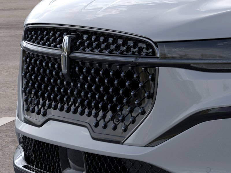 New 2026 Lincoln Nautilus Premier w/ Jet Appearance Package AWD/4WD image 17