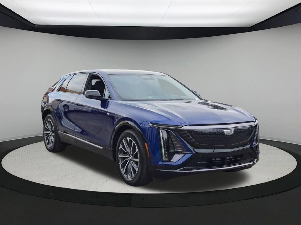New 2027 Cadillac Lyriq Sport RWD image 7