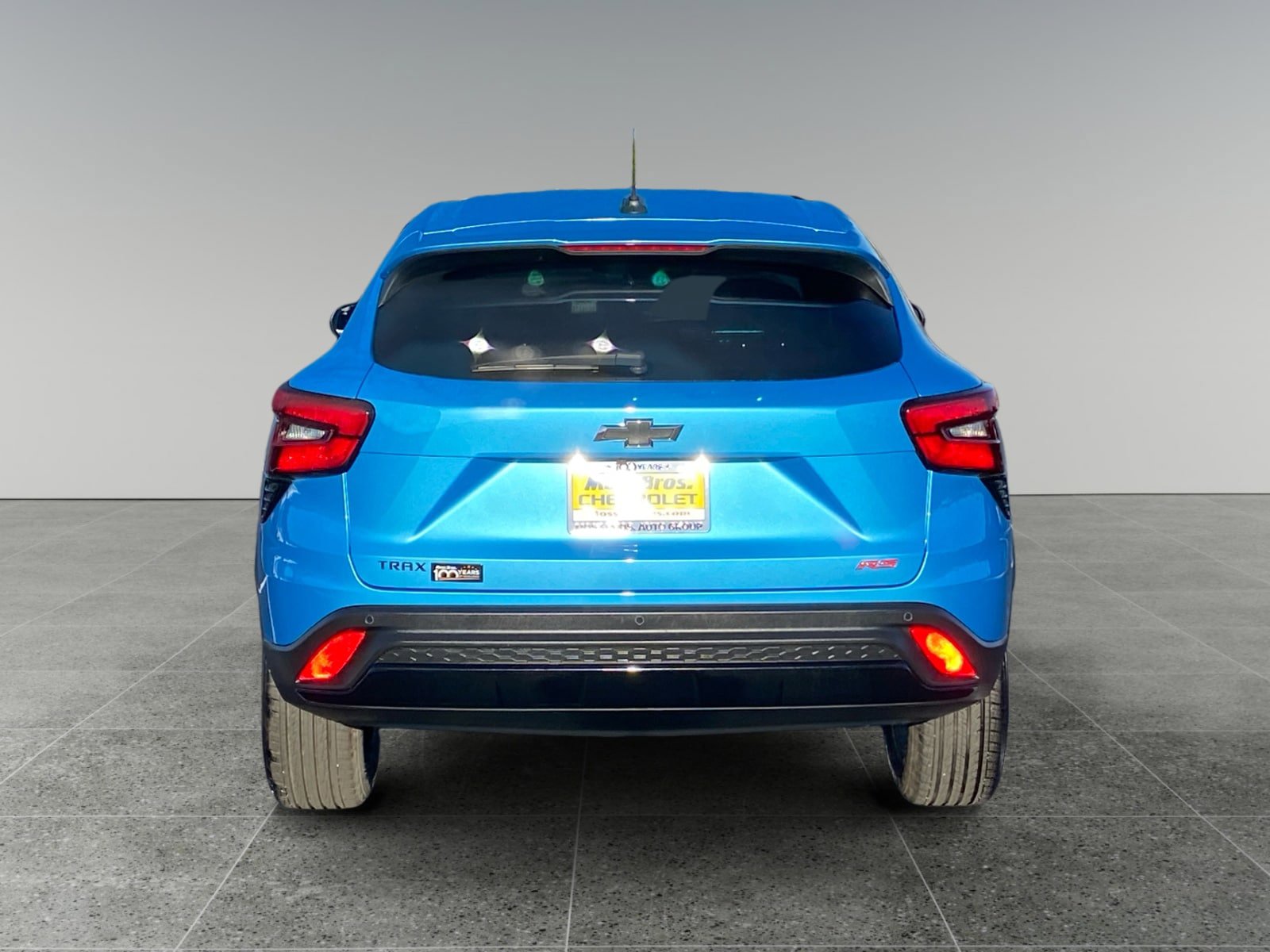 Used 2025 Chevrolet Trax RS w/ Sunroof Package image 4