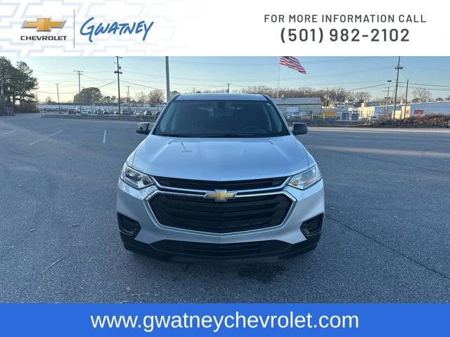 Used 2021 Chevrolet Traverse LS image 2