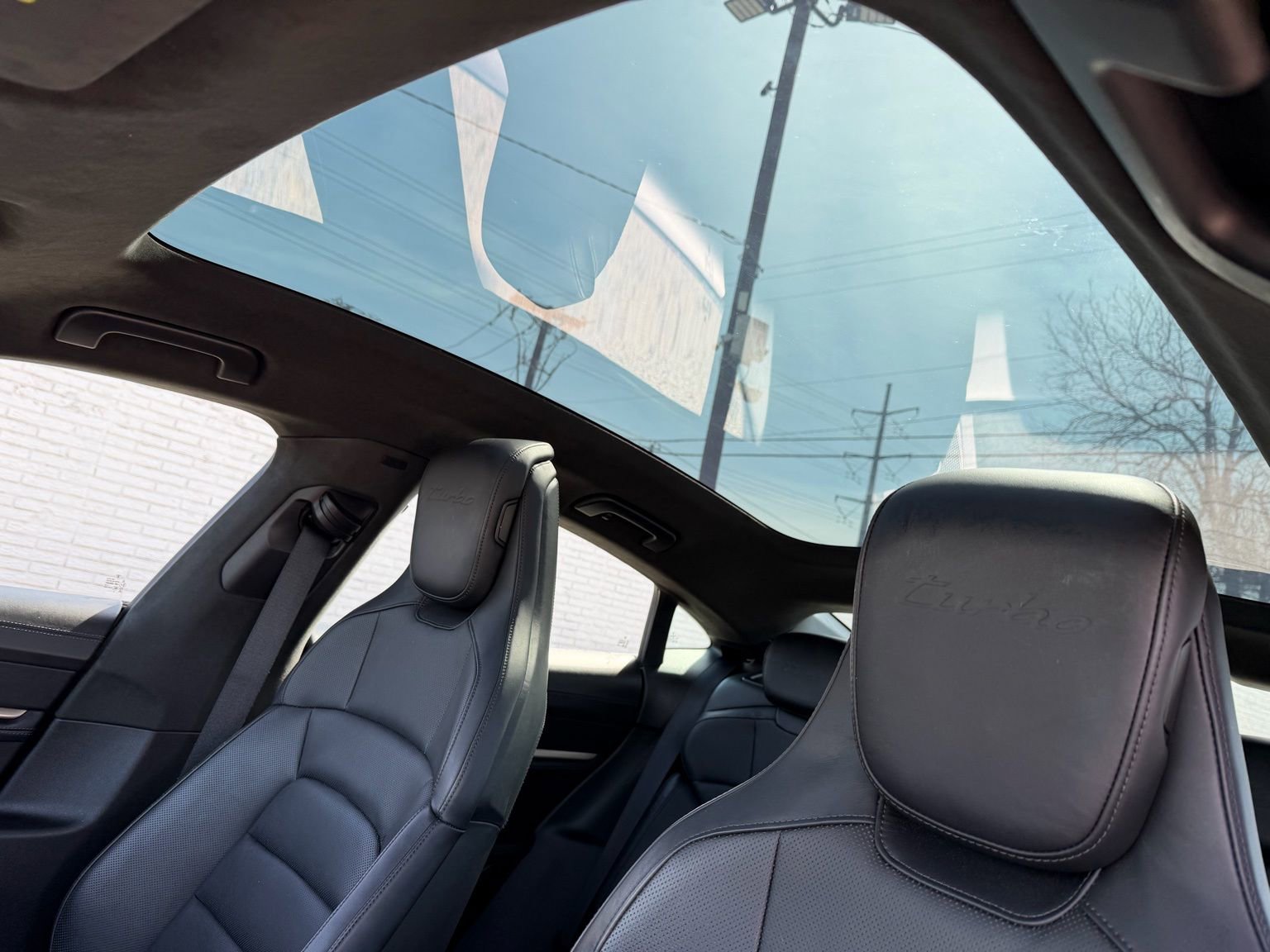 Used 2020 Porsche Taycan Turbo image 25