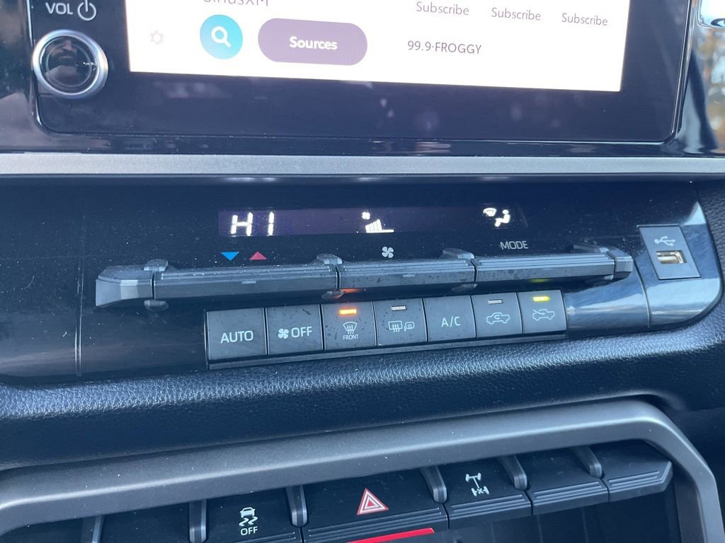 Used 2025 Toyota Tundra SR5 image 12