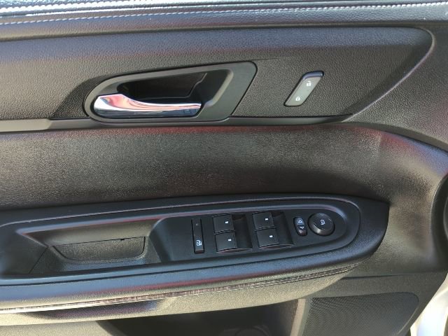 Used 2016 GMC Acadia SLT AWD/4WD image 16