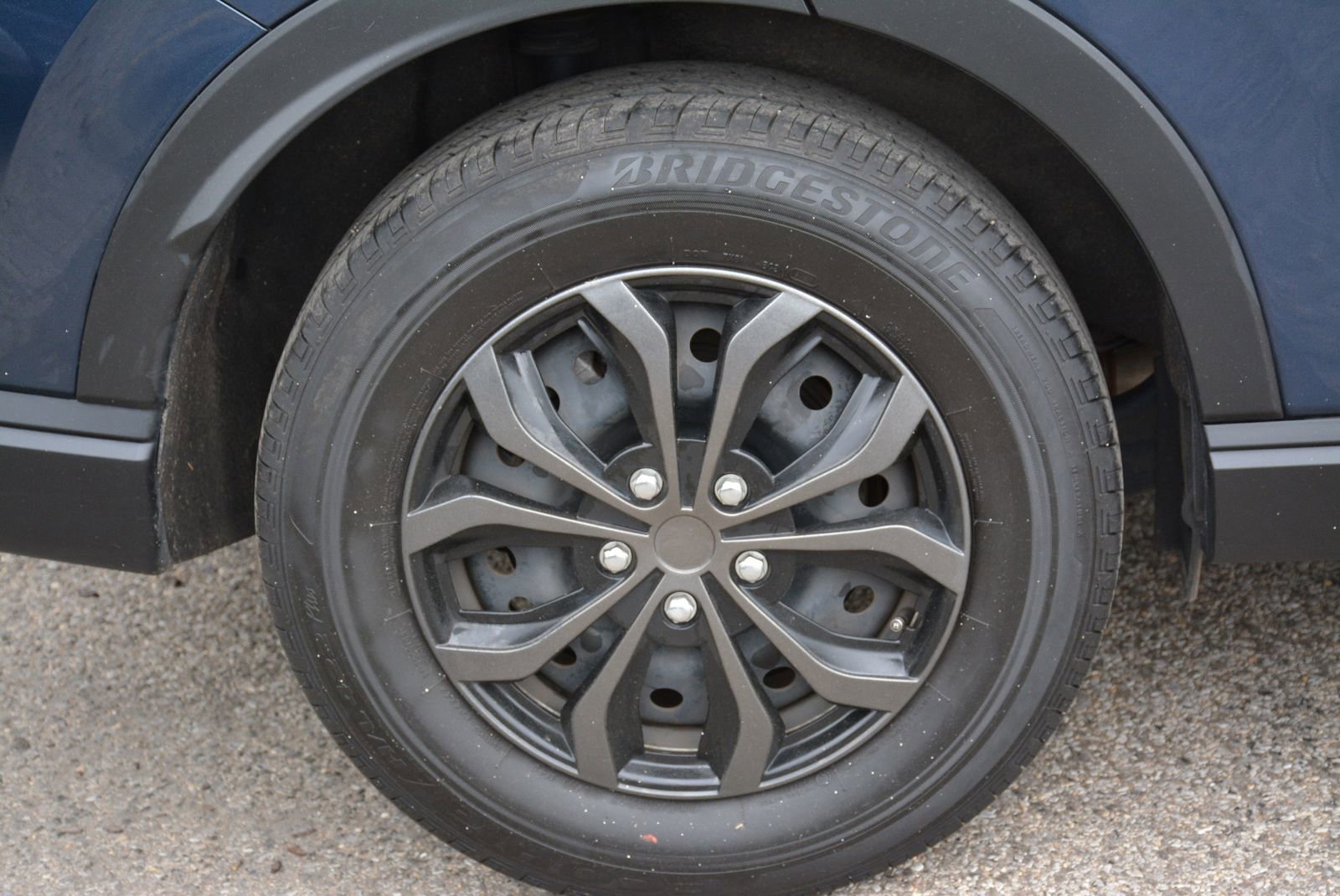 Used 2025 Honda CR-V LX image 32