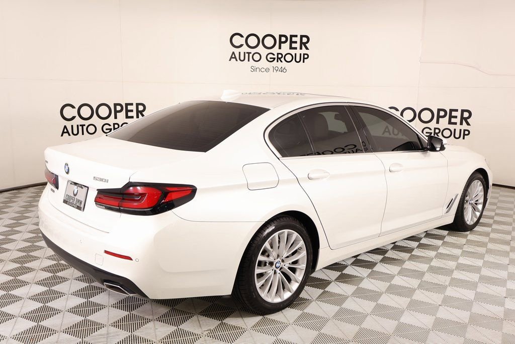 Used 2023 BMW 530i xDrive w/ Convenience Package image 23