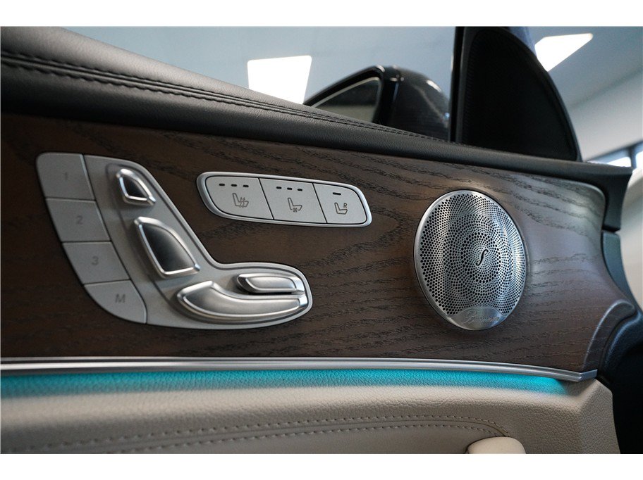 Used 2018 Mercedes-Benz E 63 AMG S w/ AMG Advanced Lighting Package image 18