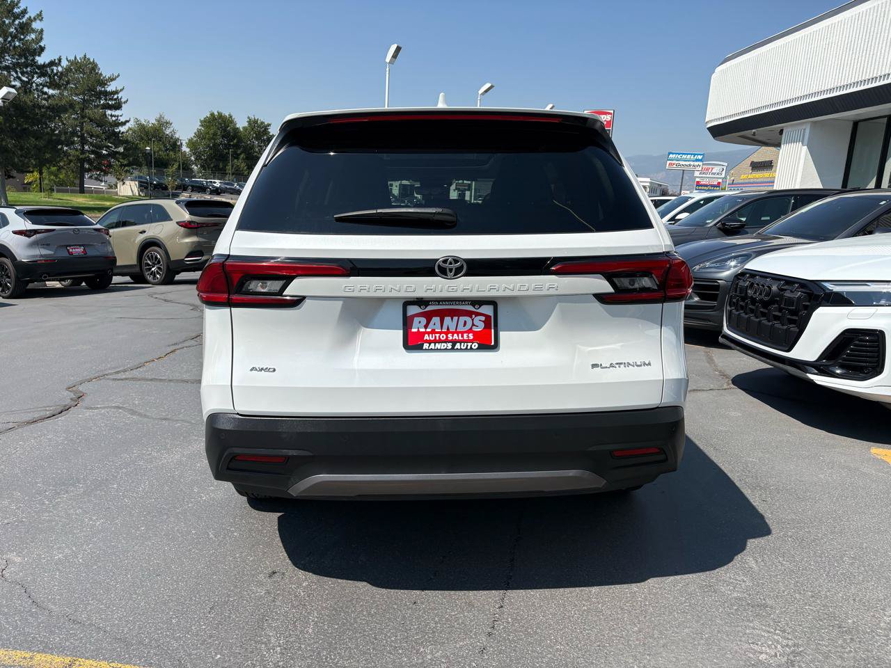 Used 2024 Toyota Grand Highlander AWD image 13