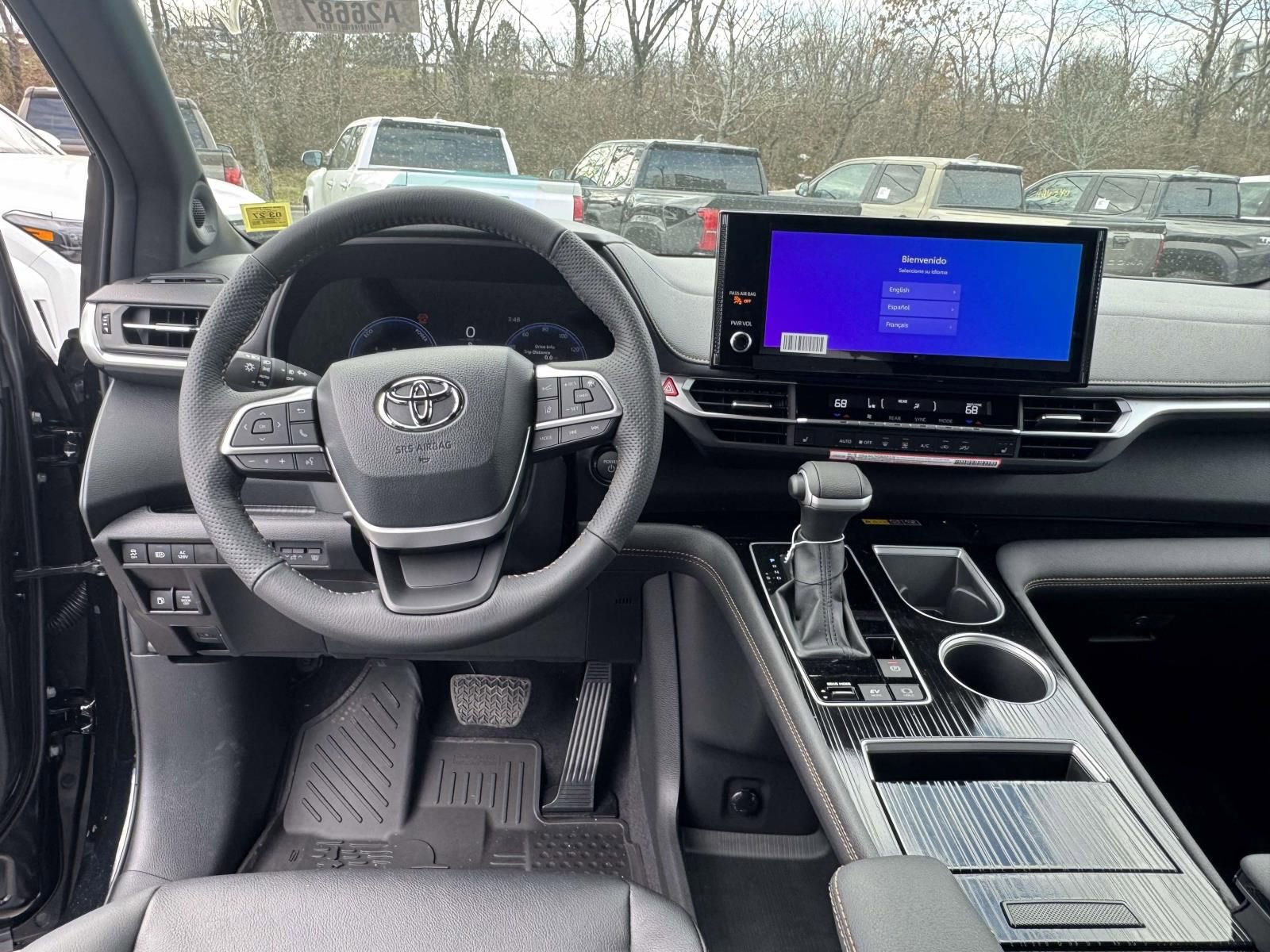 New 2026 Toyota Sienna XLE Woodland Edition AWD/4WD image 8