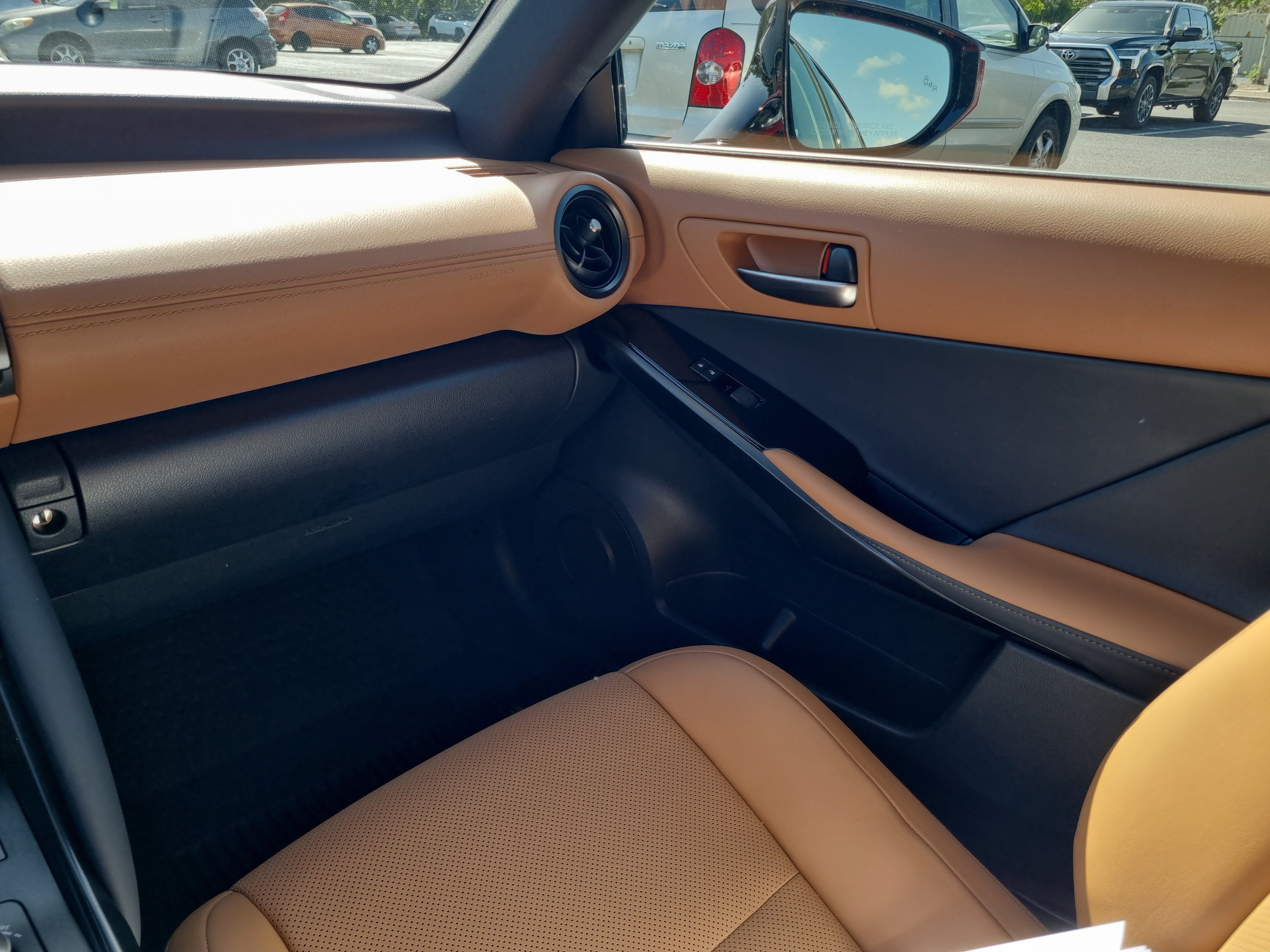 Used 2024 Lexus IS 300 w/ Comfort Package RWD image 12
