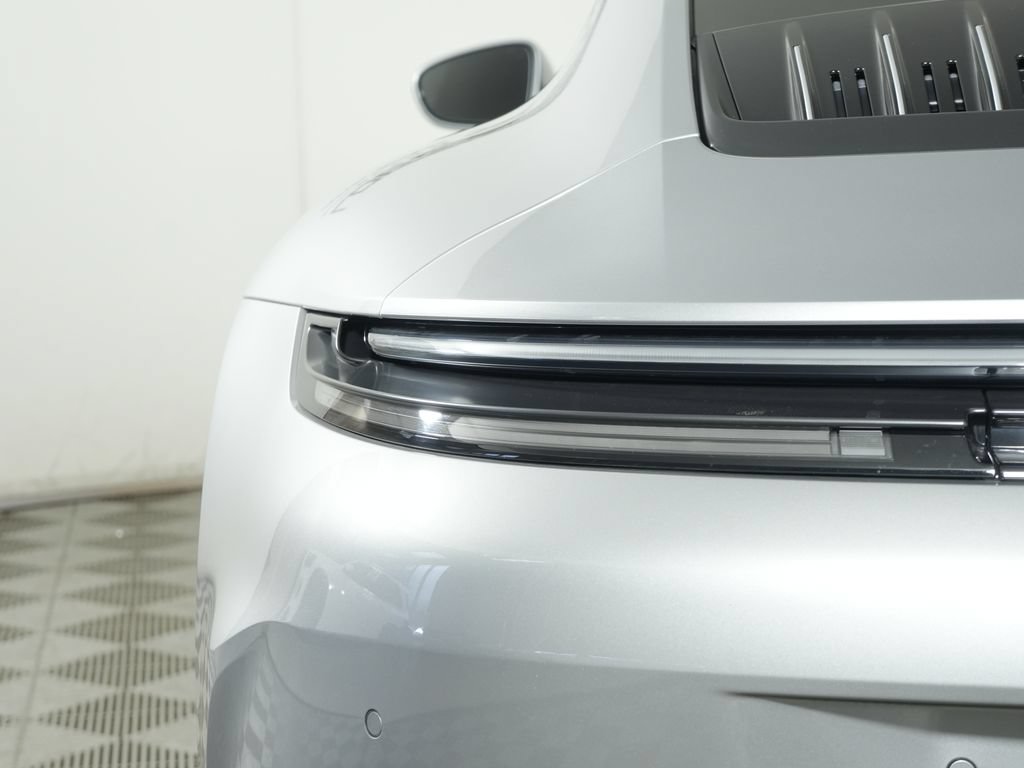 Used 2026 Porsche 911 Carrera 4S AWD/4WD image 13
