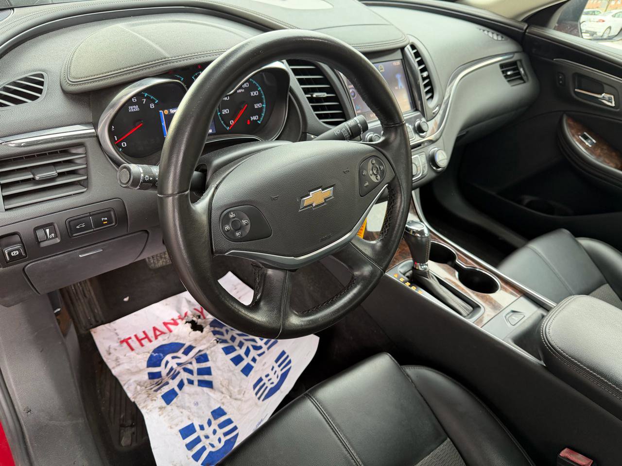 Used 2014 Chevrolet Impala LT w/ Convenience Package image 9