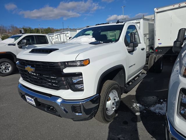 New 2026 Chevrolet Silverado 3500 W/T w/ WT Convenience Package image 2