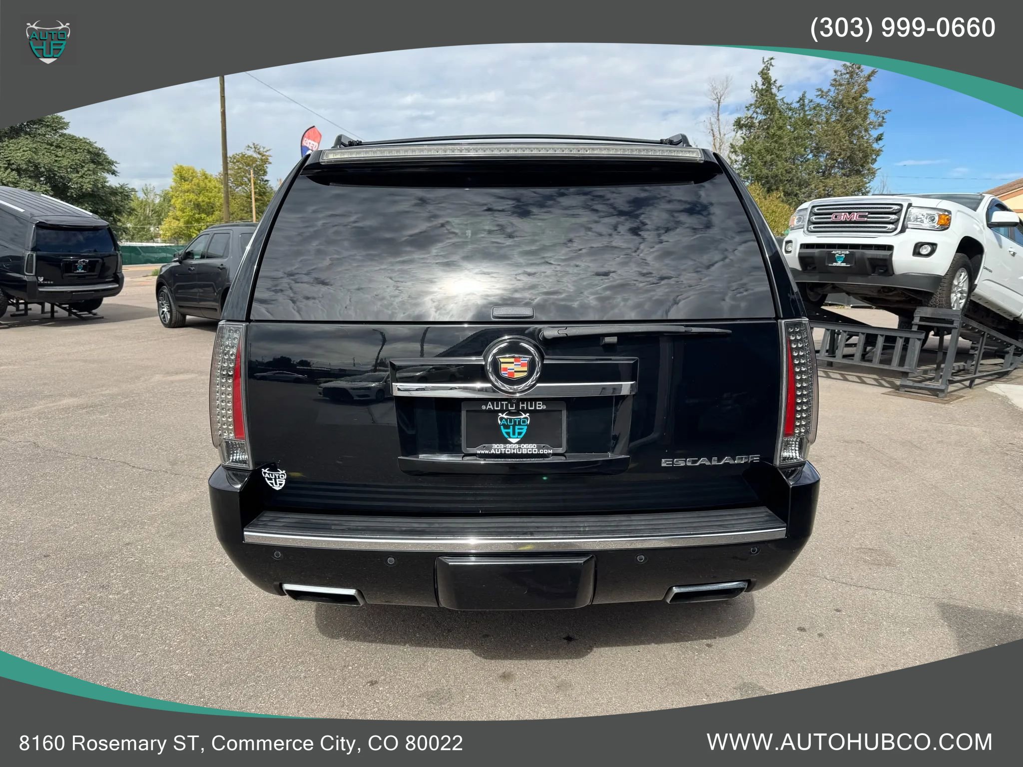Used 2014 Cadillac Escalade Premium image 5