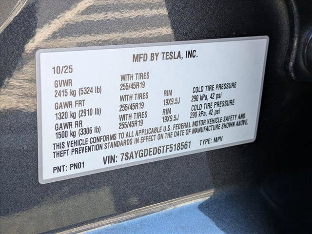 Used 2026 Tesla Model Y 2WD image 25