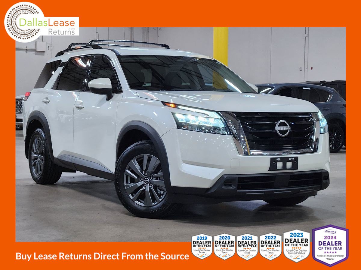 Used 2023 Nissan Pathfinder SV