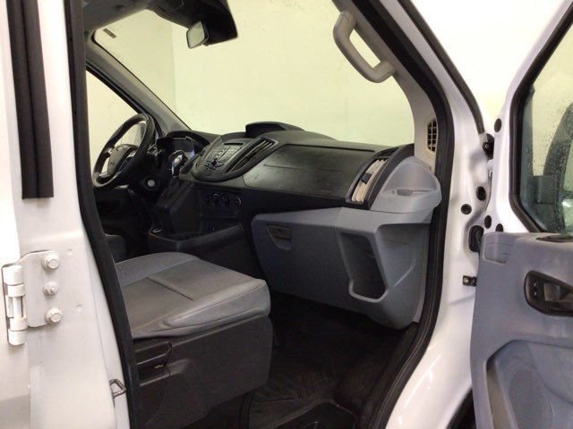 Used 2018 Ford Transit 150 130 Low Roof RWD image 12
