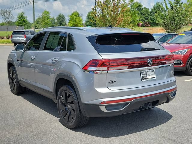Used 2024 Volkswagen Atlas Cross Sport SE FWD image 18