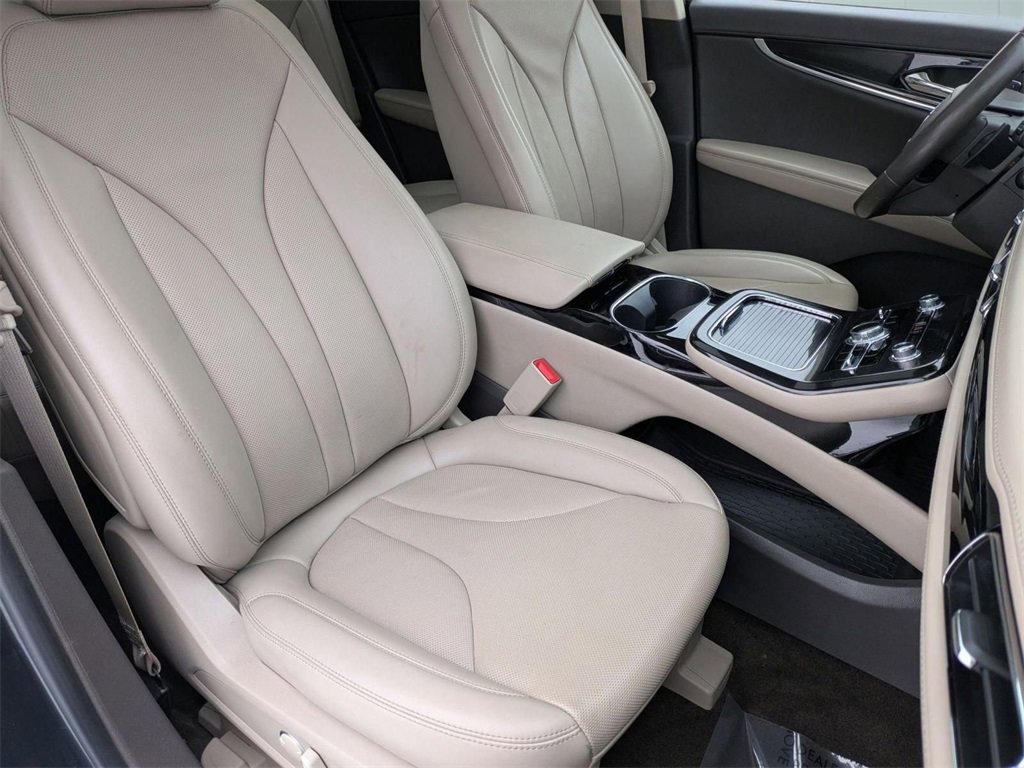 Used 2022 Lincoln Nautilus Reserve w/ Equipment Group 201A image 30